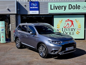 Mitsubishi Outlander feature image