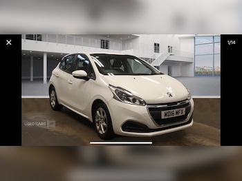 Peugeot - 208