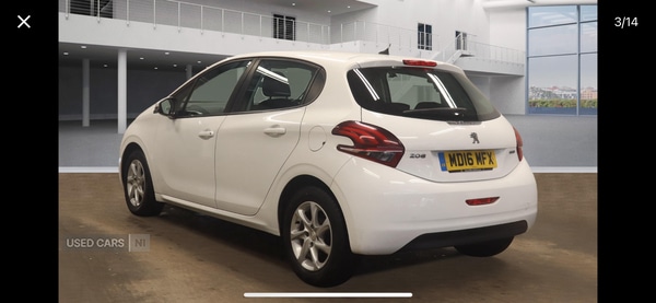 Used Peugeot 208 2016 for sale - 76433763: Photo 3