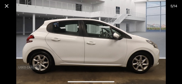 Used Peugeot 208 2016 for sale - 76433763: Photo 5