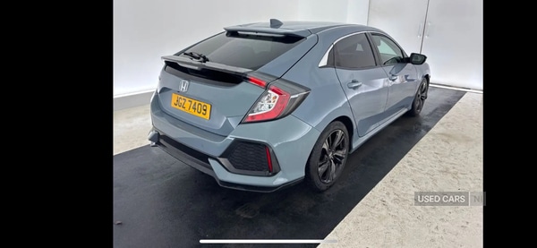 Used Honda Civic 2018 for sale - 76621059: Photo 3