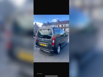 Used Peugeot Partner Tepee 2015 for sale - 78128492: Photo