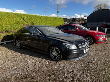 Mercedes-Benz - CLS