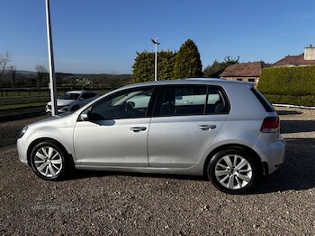 Used Volkswagen Golf 2011 for sale - 77739000: Photo