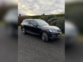 Used Volkswagen Touareg 2017 for sale - 77082227: Photo