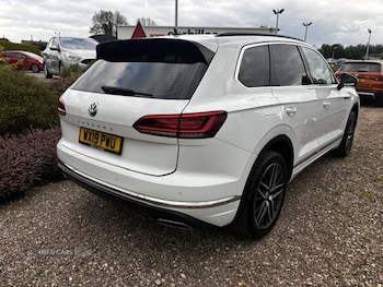 Used Volkswagen Touareg 2019 for sale - 78388524: Photo