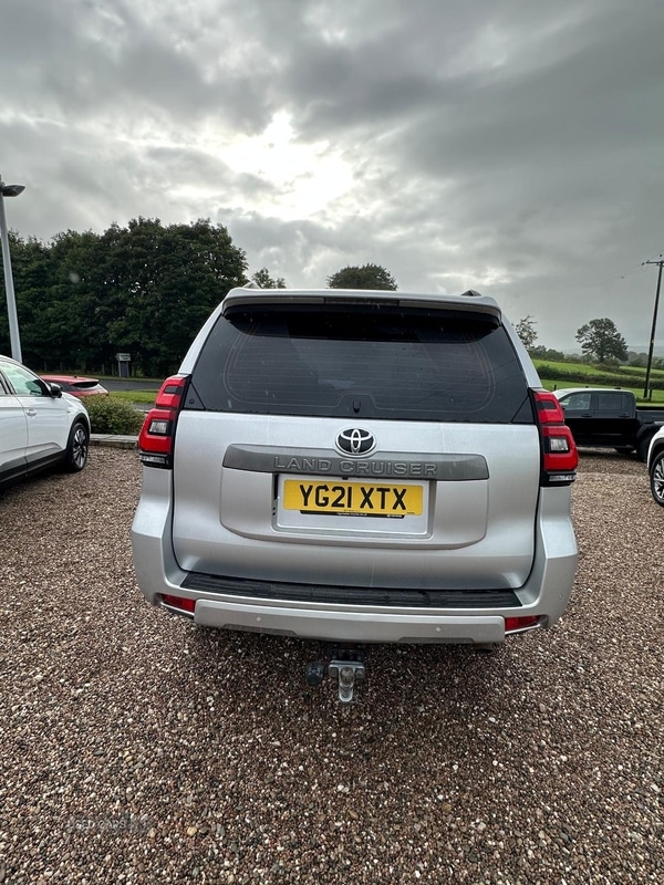 Vehicle 21