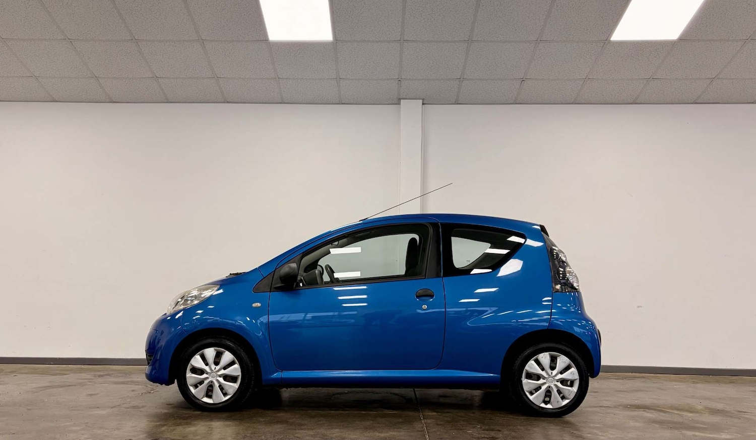 Used Citroen C1 2010 for sale - 77149529: Photo 3