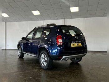 Used Dacia Duster 2018 for sale - 76672275: Photo