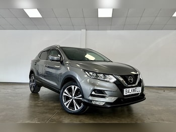 Used Nissan Qashqai 2017 for sale - 76672250: Photo
