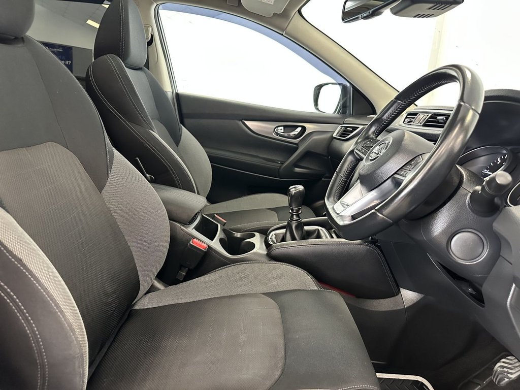 Used Nissan Qashqai 2017 for sale - 76672250: Photo 29