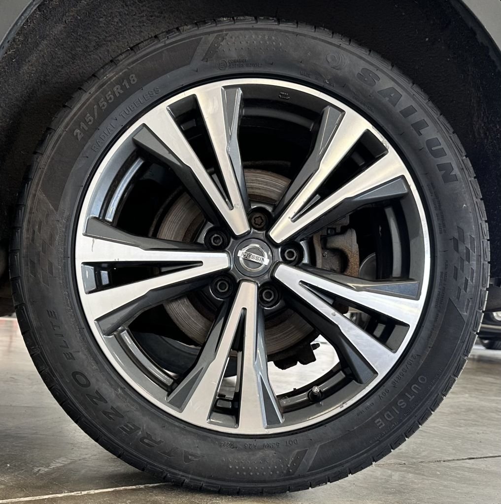 Used Nissan Qashqai 2017 for sale - 76672250: Photo 41