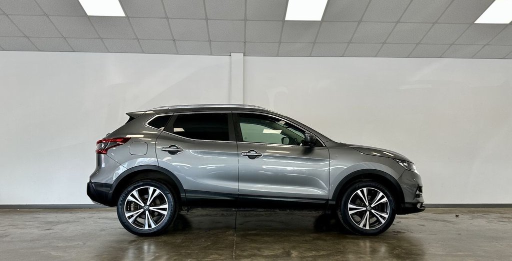 Used Nissan Qashqai 2017 for sale - 76672250: Photo 8