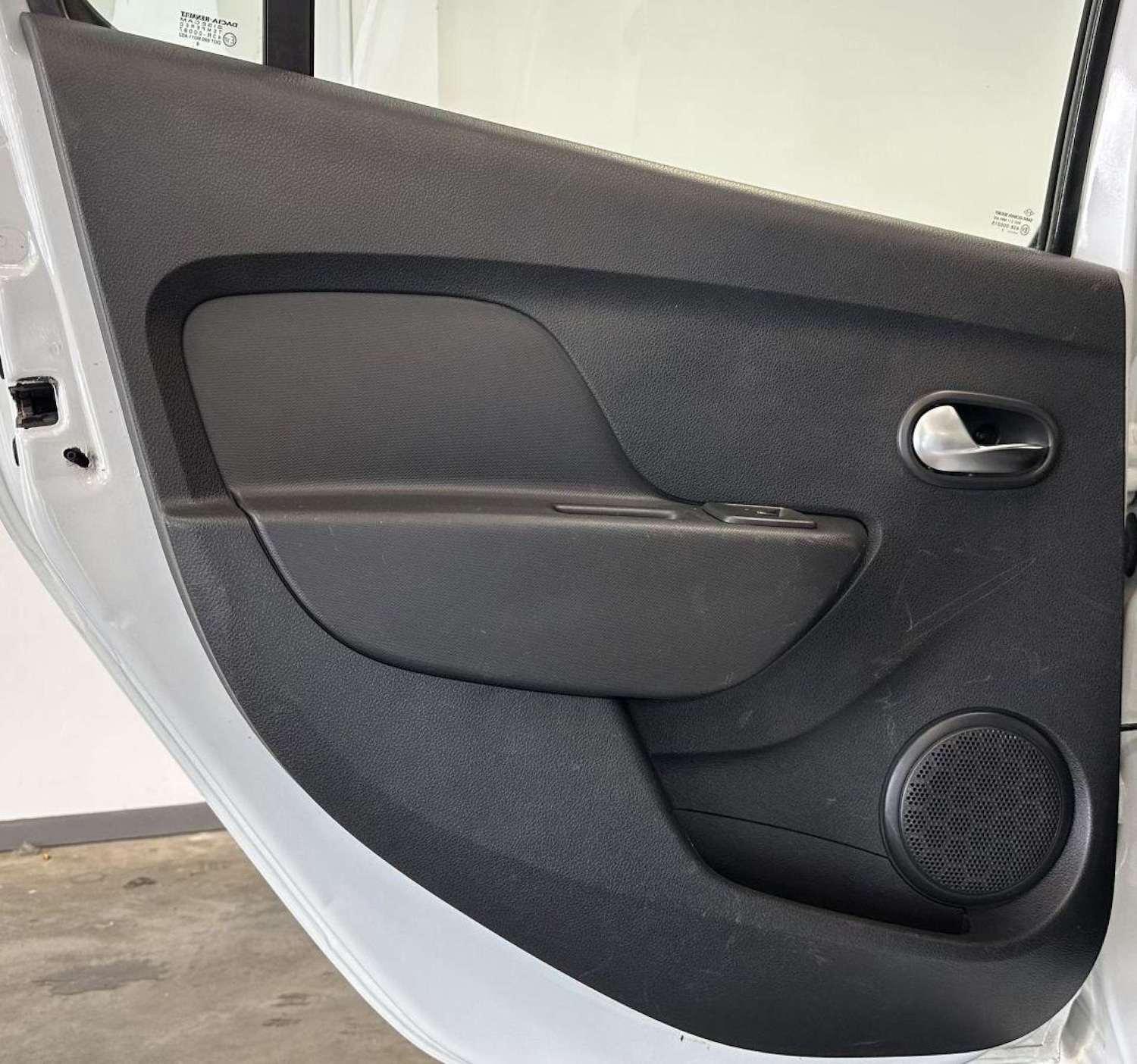 Used Dacia Sandero Stepway 2017 for sale - 77149532: Photo 16