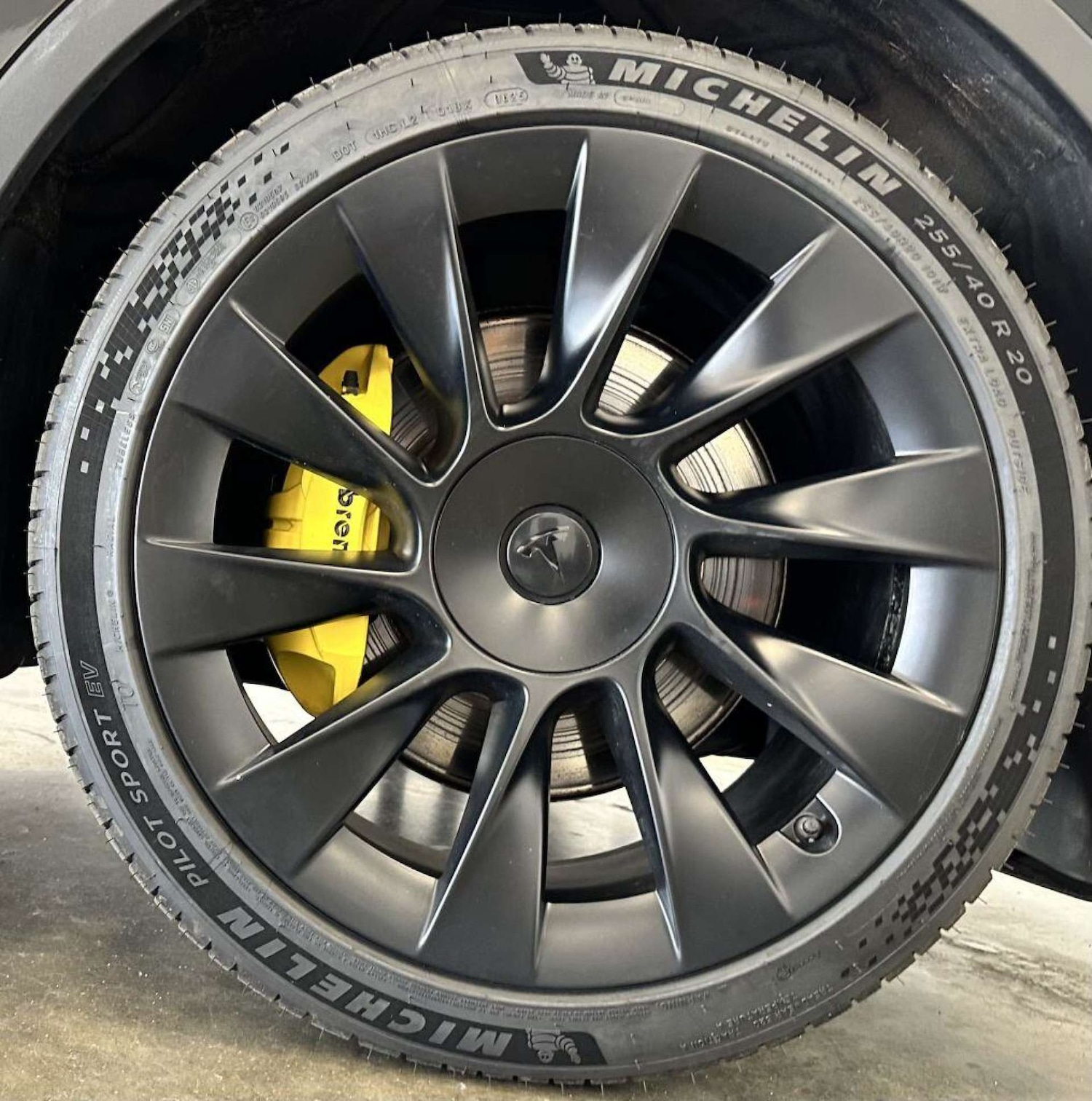 Used Tesla Model Y 2022 for sale - 77149509: Photo 30