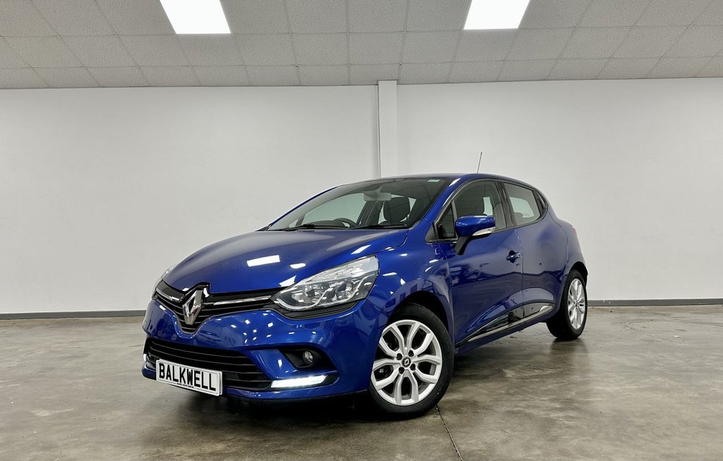 Used Renault Clio 2017 for sale - 76672272: Photo 1