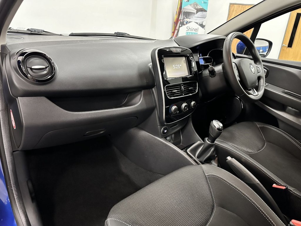 Used Renault Clio 2017 for sale - 76672272: Photo 12
