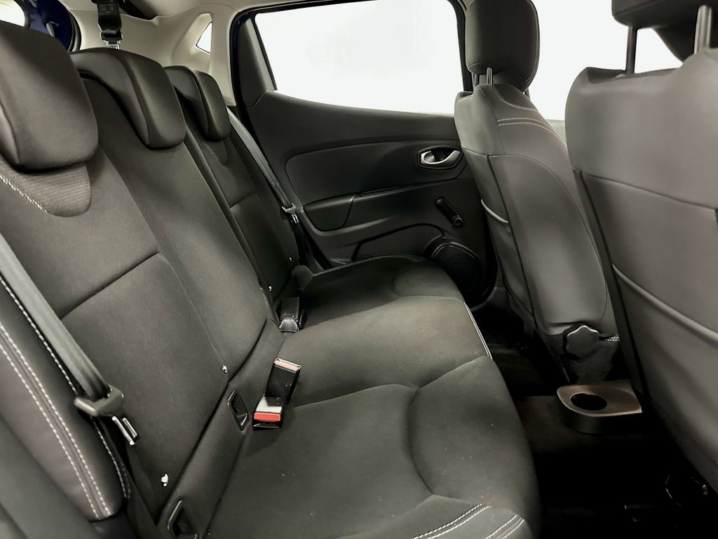 Used Renault Clio 2017 for sale - 76672272: Photo 24