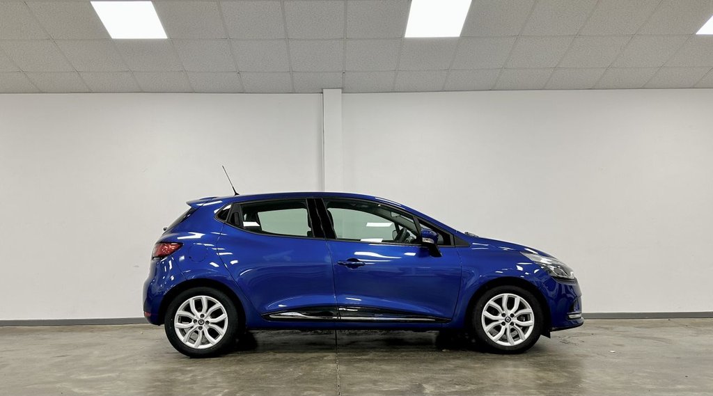 Used Renault Clio 2017 for sale - 76672272: Photo 7