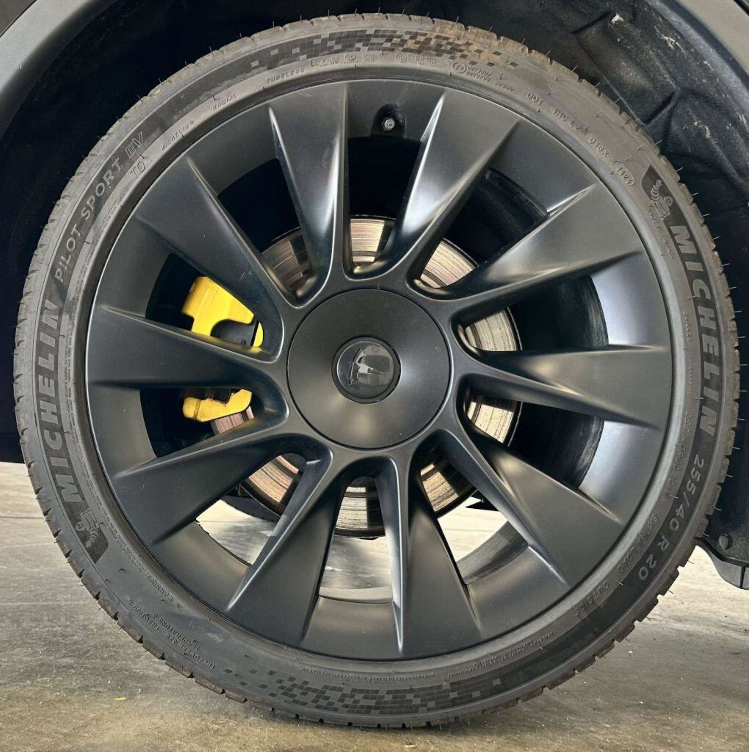 Used Tesla Model Y 2022 for sale - 77350530: Photo 31