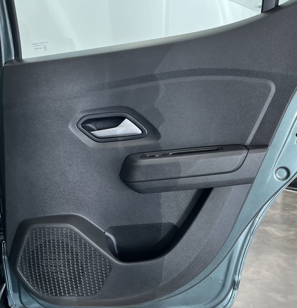 Used Dacia Sandero Stepway 2023 for sale - 76672273: Photo 27