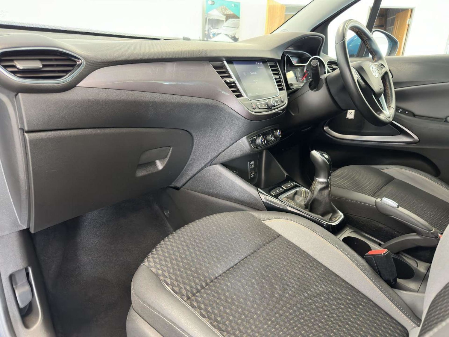 Used Vauxhall Crossland X 2018 for sale - 77149515: Photo 12