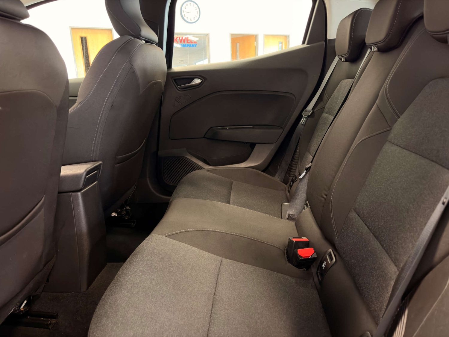 Used Renault Clio 2022 for sale - 77953420: Photo 15