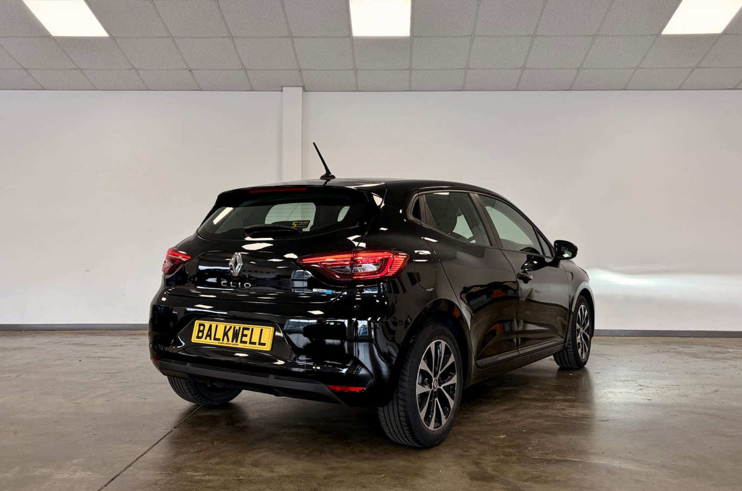 Used Renault Clio 2022 for sale - 77953420: Photo 3