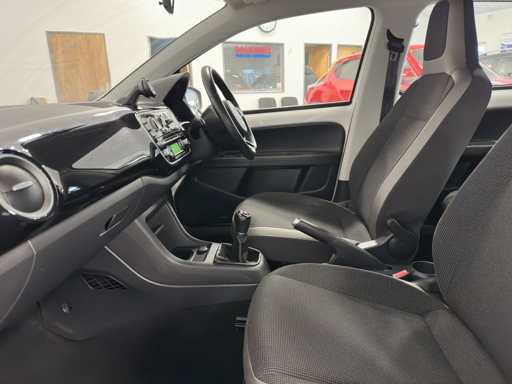 Used Volkswagen up! 2013 for sale - 76672245: Photo 14