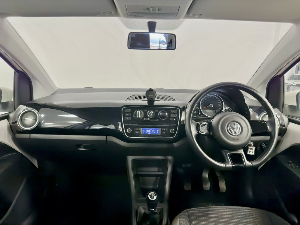 Used Volkswagen up! 2013 for sale - 76672245: Photo 33