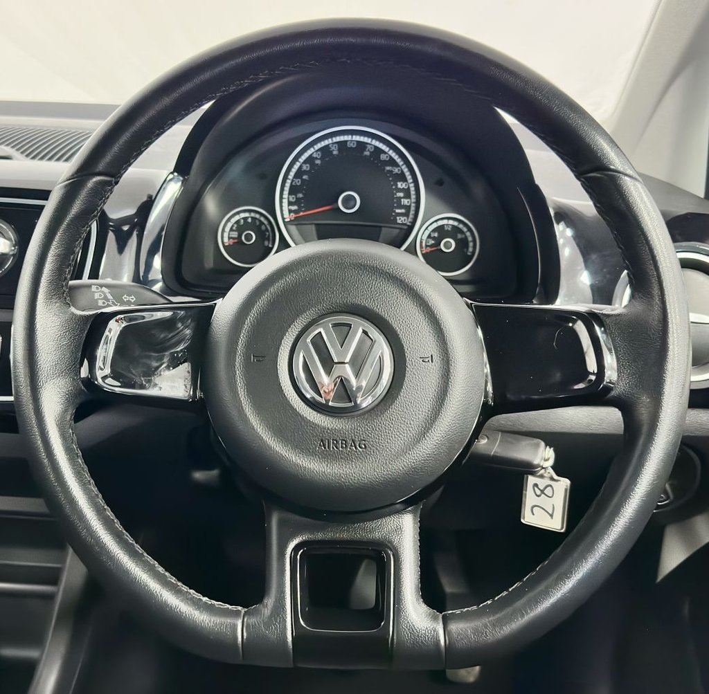 Used Volkswagen up! 2013 for sale - 76672245: Photo 34
