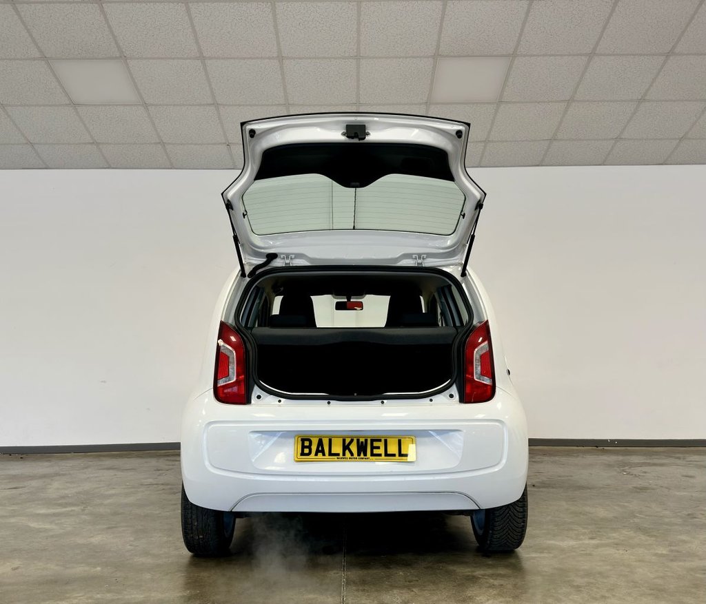 Used Volkswagen up! 2013 for sale - 76672245: Photo 44
