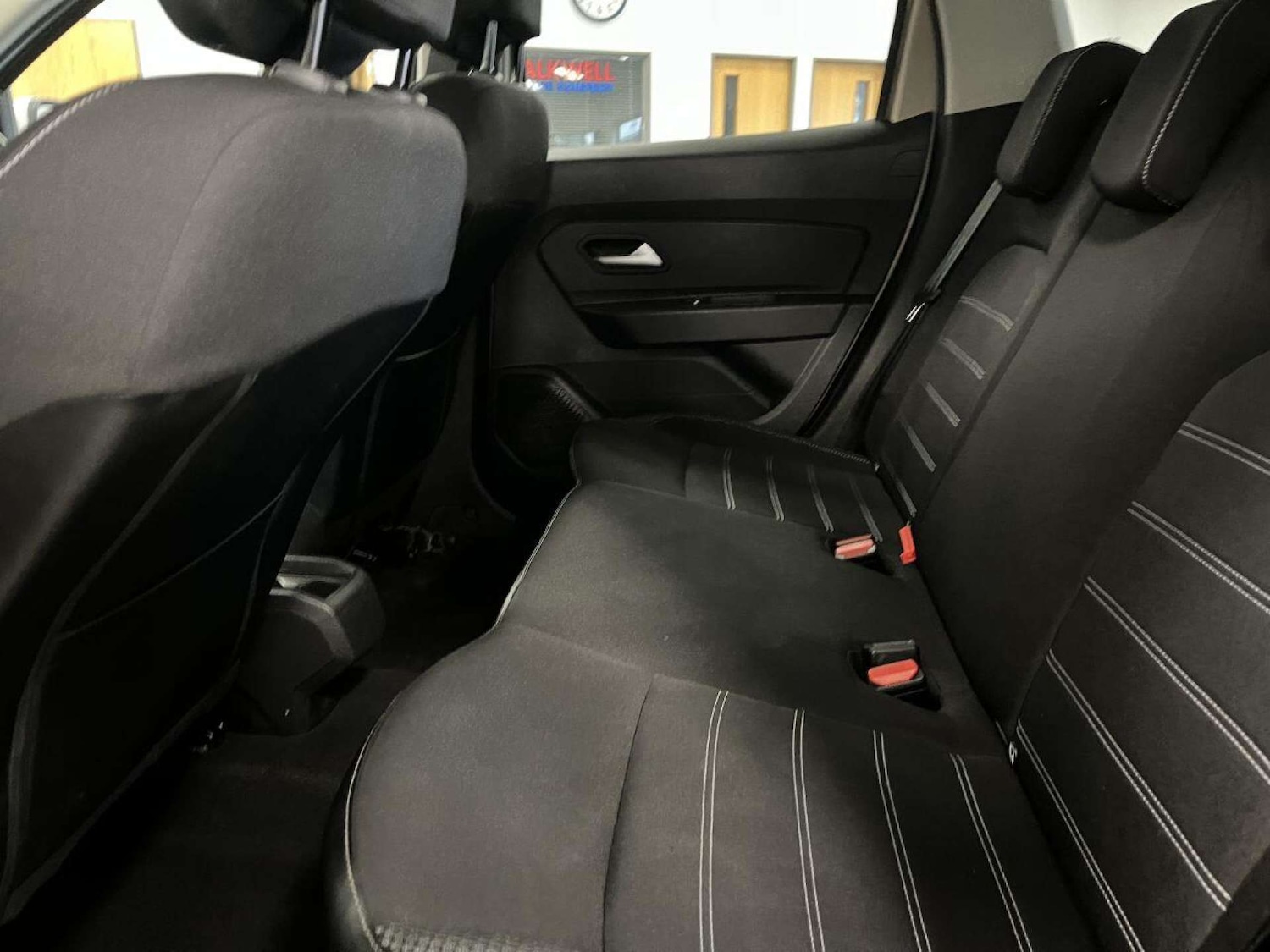 Used Dacia Duster 2018 for sale - 77149521: Photo 18
