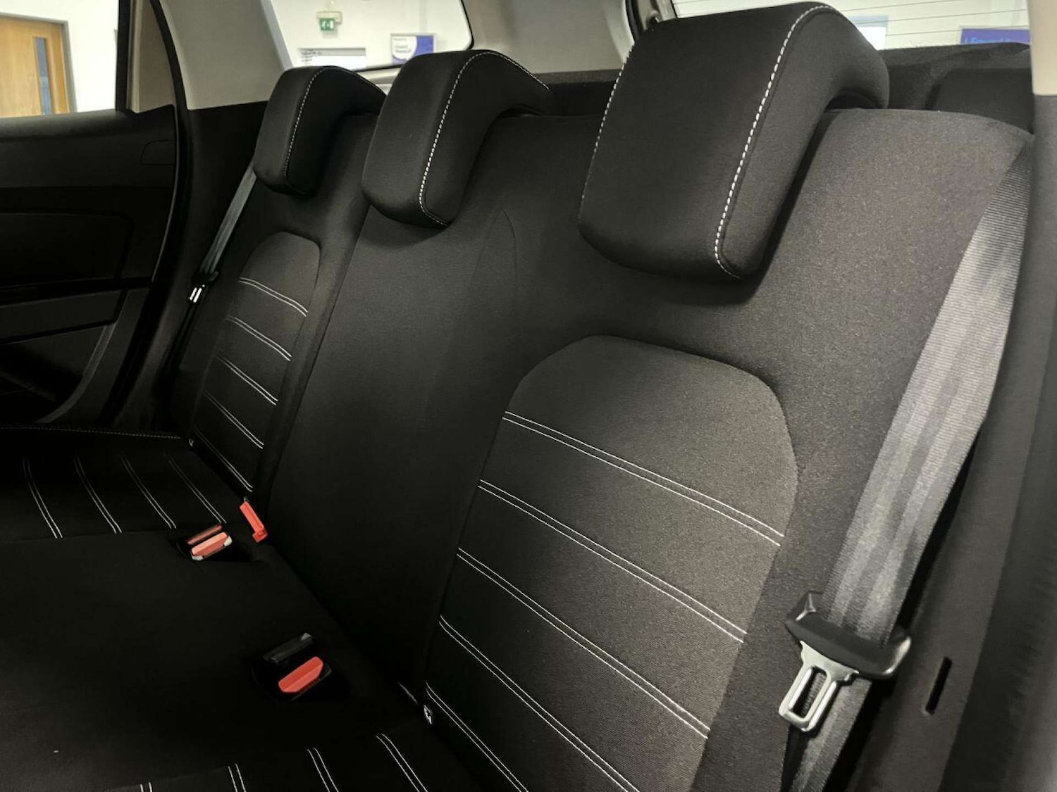 Used Dacia Duster 2018 for sale - 77149521: Photo 19