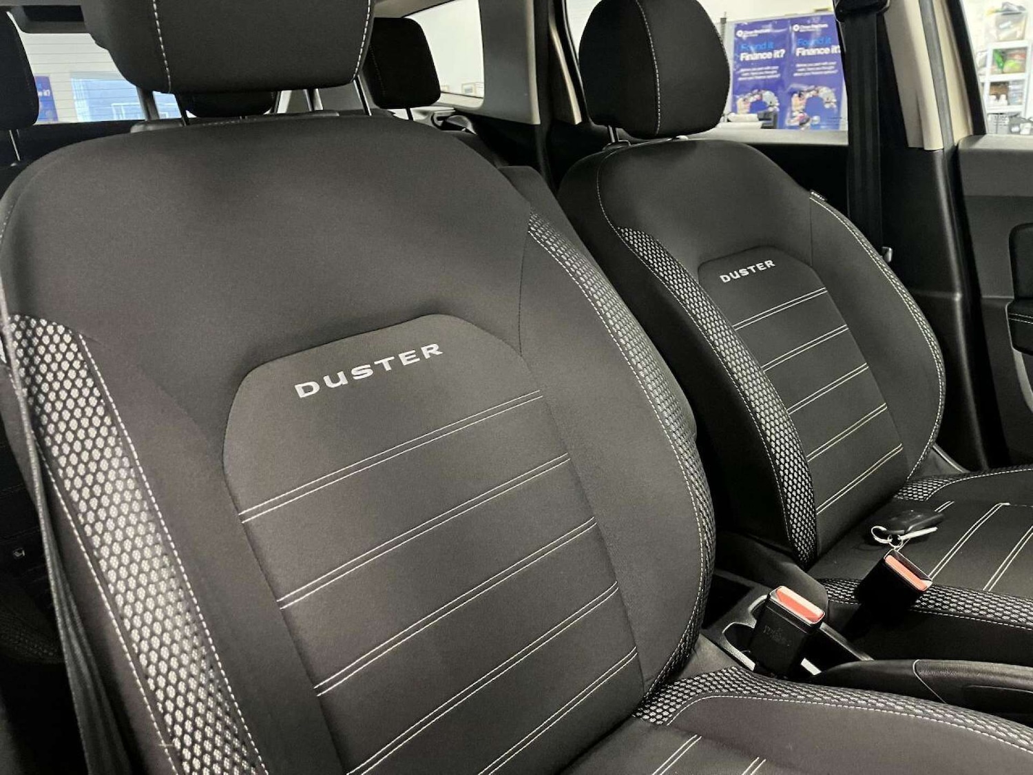 Used Dacia Duster 2018 for sale - 77149521: Photo 27