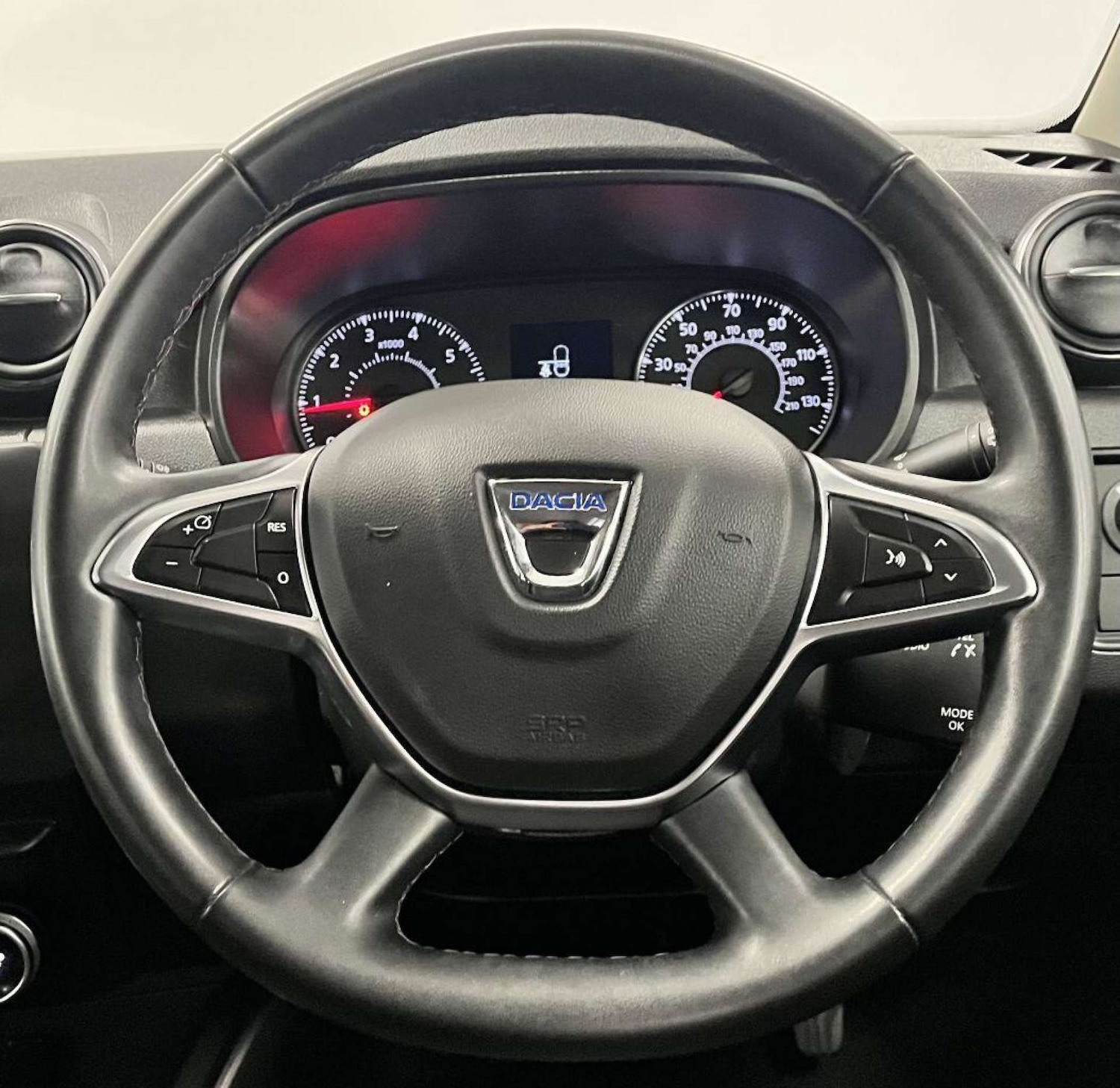 Used Dacia Duster 2018 for sale - 77149521: Photo 34