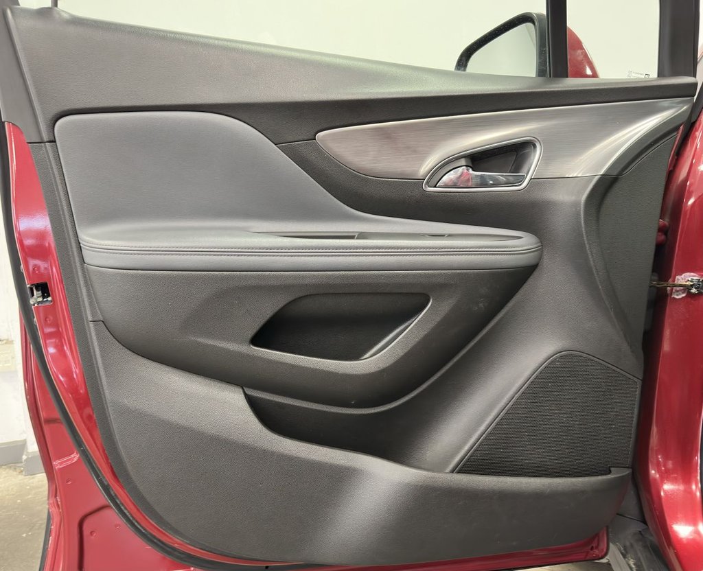 Used Vauxhall Mokka 2016 for sale - 76672277: Photo 12