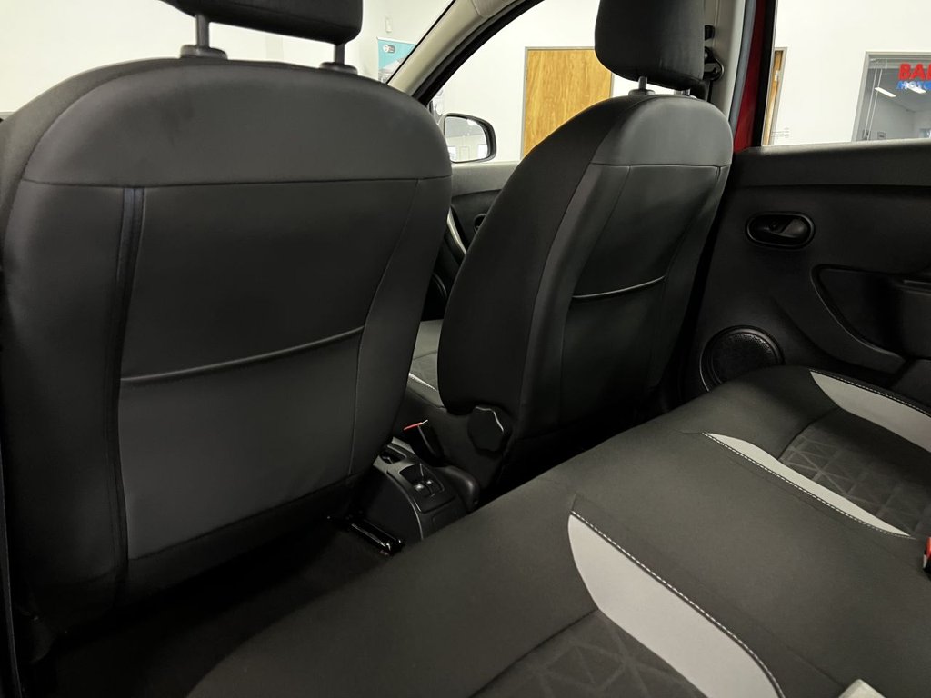 Used Dacia Sandero Stepway 2015 for sale - 76672247: Photo 18