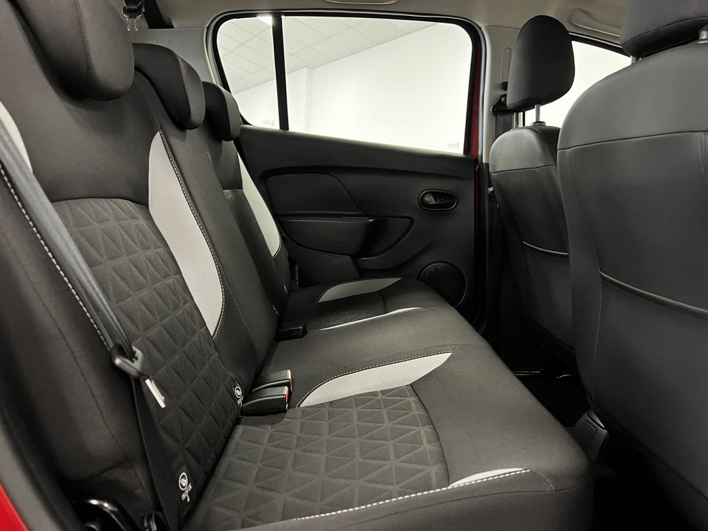 Used Dacia Sandero Stepway 2015 for sale - 76672247: Photo 24