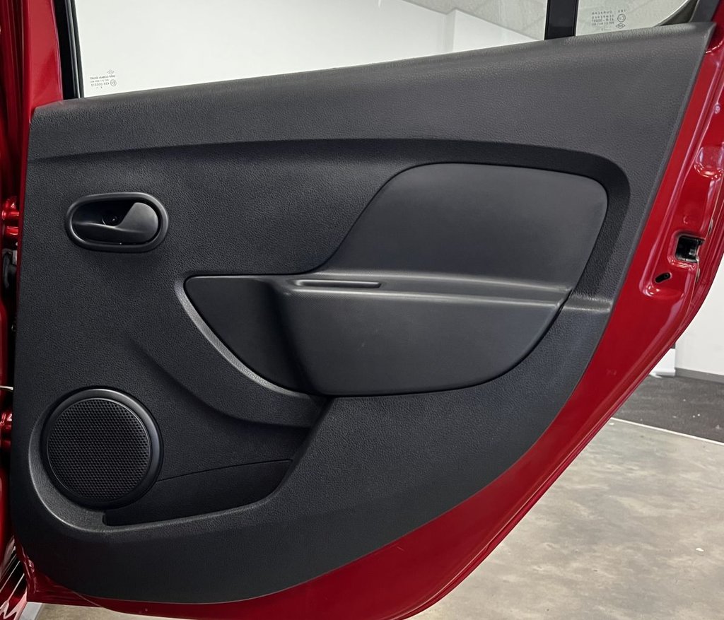 Used Dacia Sandero Stepway 2015 for sale - 76672247: Photo 27