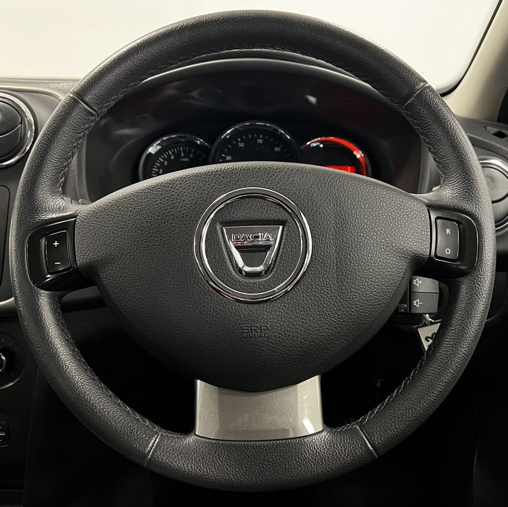 Used Dacia Sandero Stepway 2015 for sale - 76672247: Photo 35