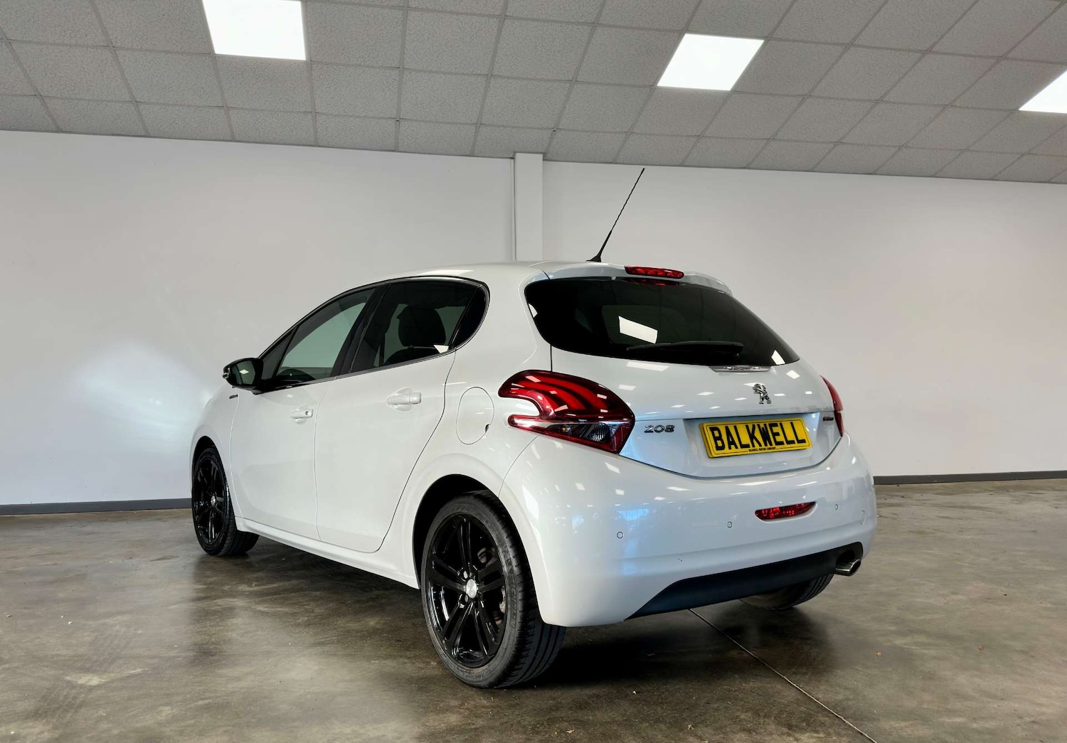Used Peugeot 208 2019 for sale - 77603966: Photo 4