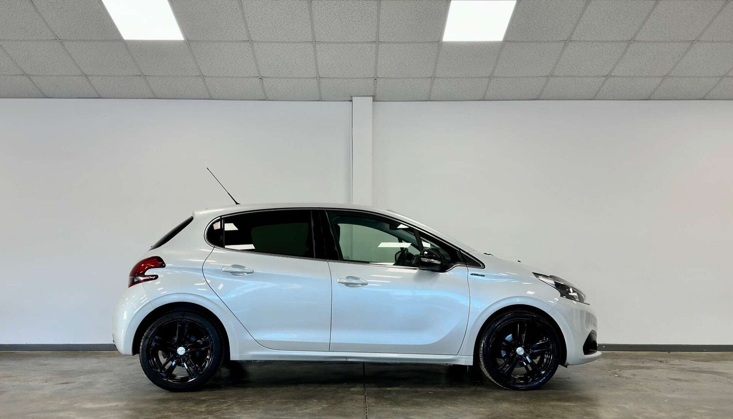 Used Peugeot 208 2019 for sale - 77603966: Photo 7