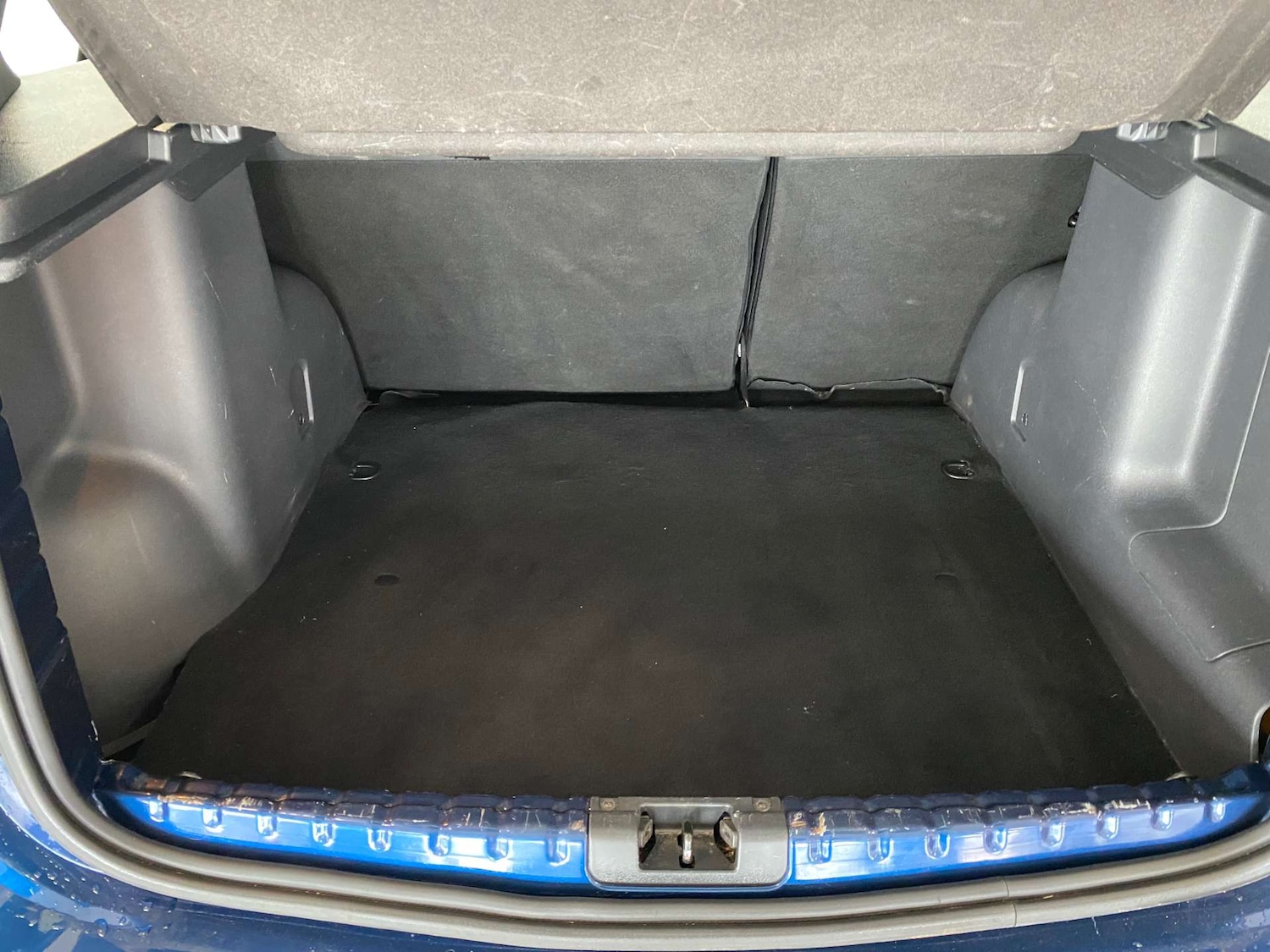 Used Dacia Duster 2018 for sale - 77149502: Photo 30