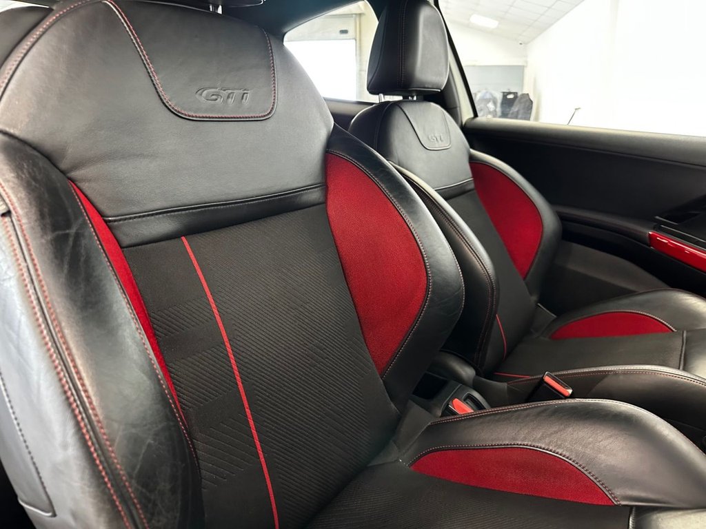 Used Peugeot 208 2014 for sale - 76672253: Photo 21