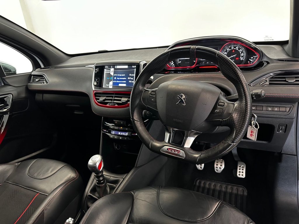 Used Peugeot 208 2014 for sale - 76672253: Photo 23