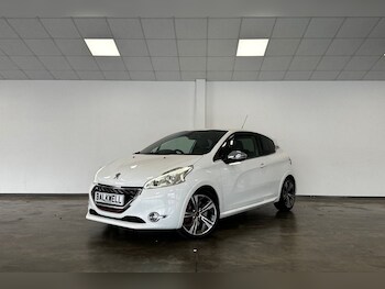 Used Peugeot 208 2014 for sale - 76672253: Photo