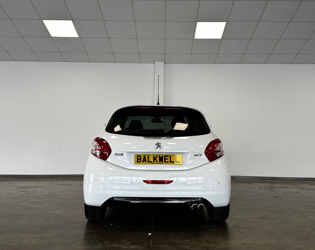 Used Peugeot 208 2014 for sale - 76672253: Photo 6