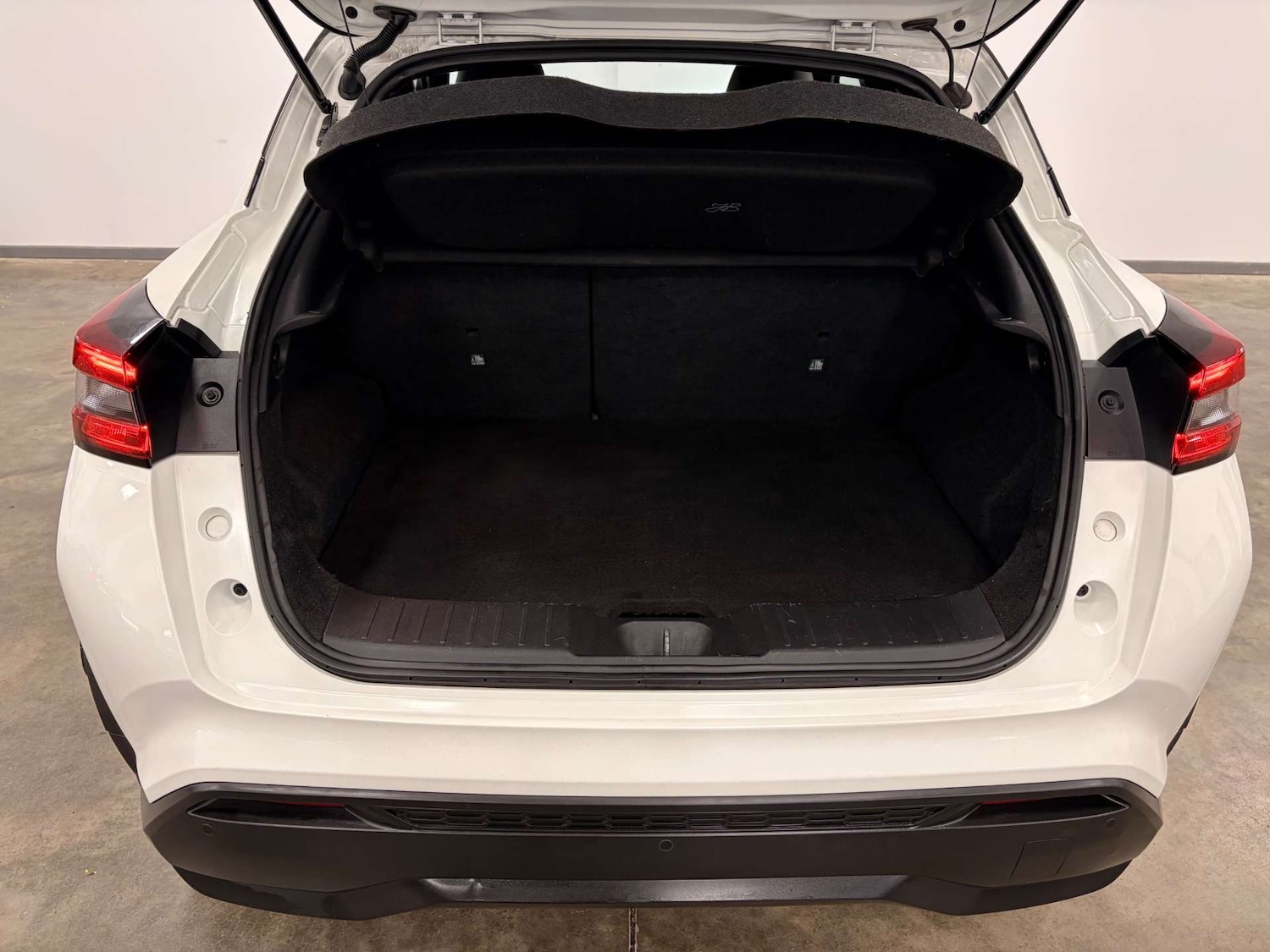 Used Nissan Juke 2023 for sale - 77283175: Photo 47