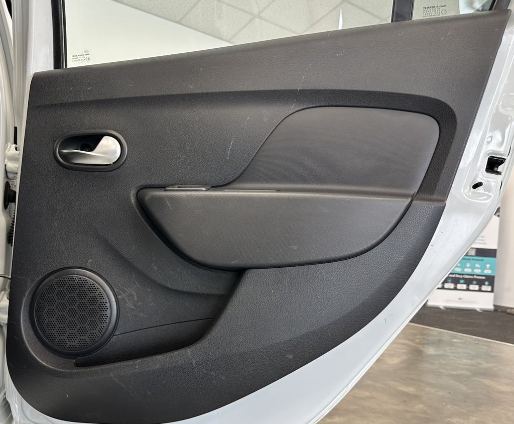 Used Dacia Sandero Stepway 2021 for sale - 76672261: Photo 28